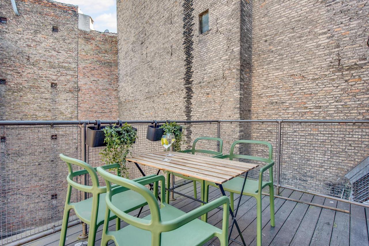 Sanders Main - Endearing Two-Bedroom Duplex Apartment With A Balcony Next To Magical Nyhavn コペンハーゲン エクステリア 写真